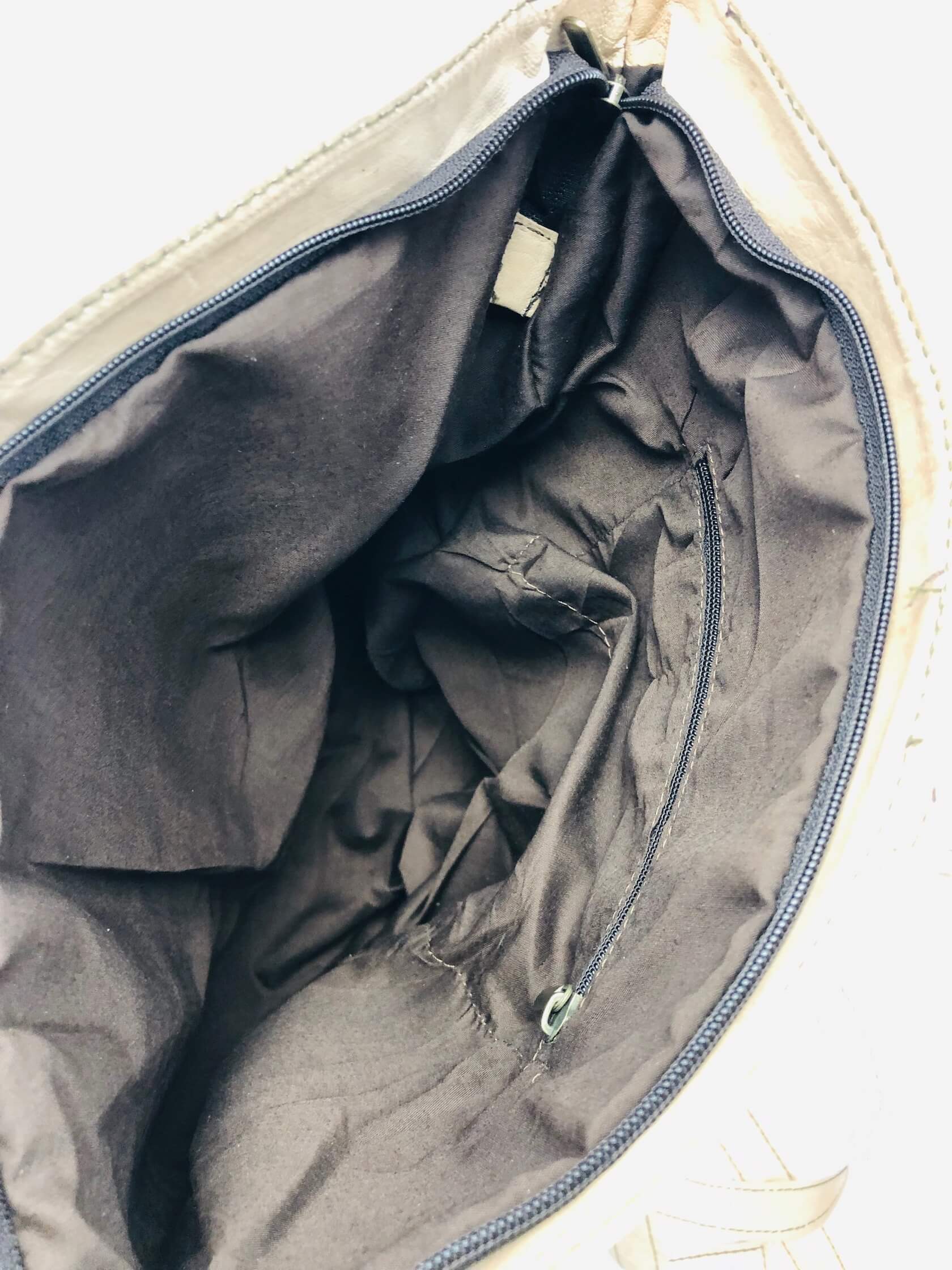 Kožený batoh velbloudí