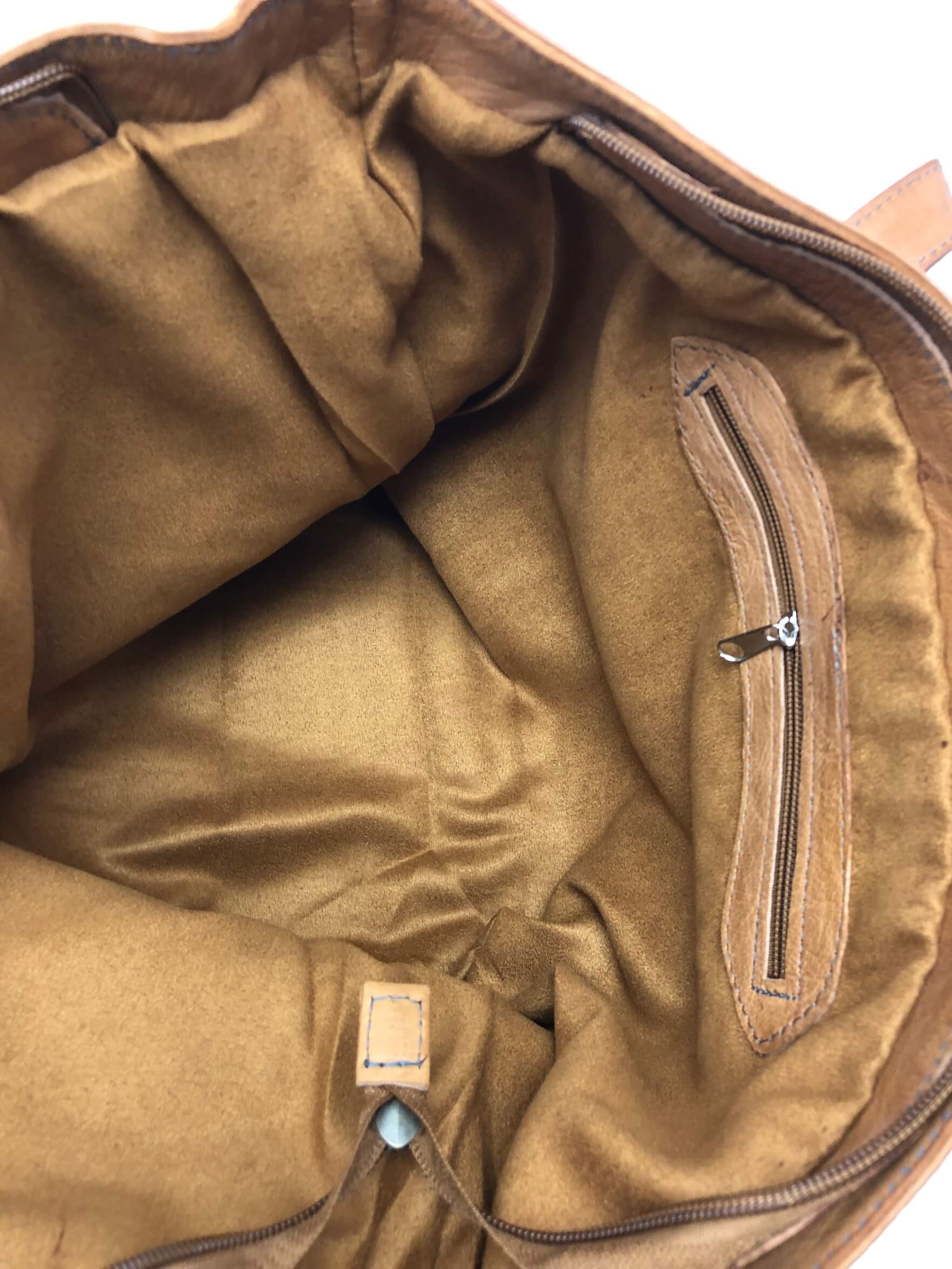 Dámská kožená kabelka přezky přírodní MagBag