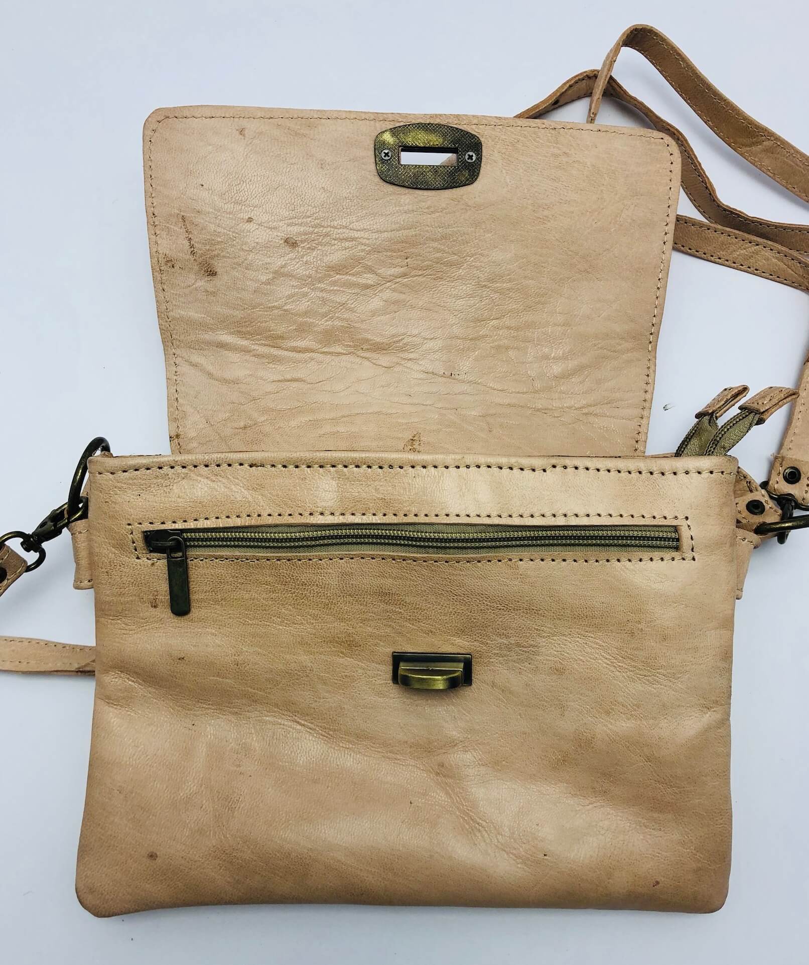 Kožená kabelka velbloudí