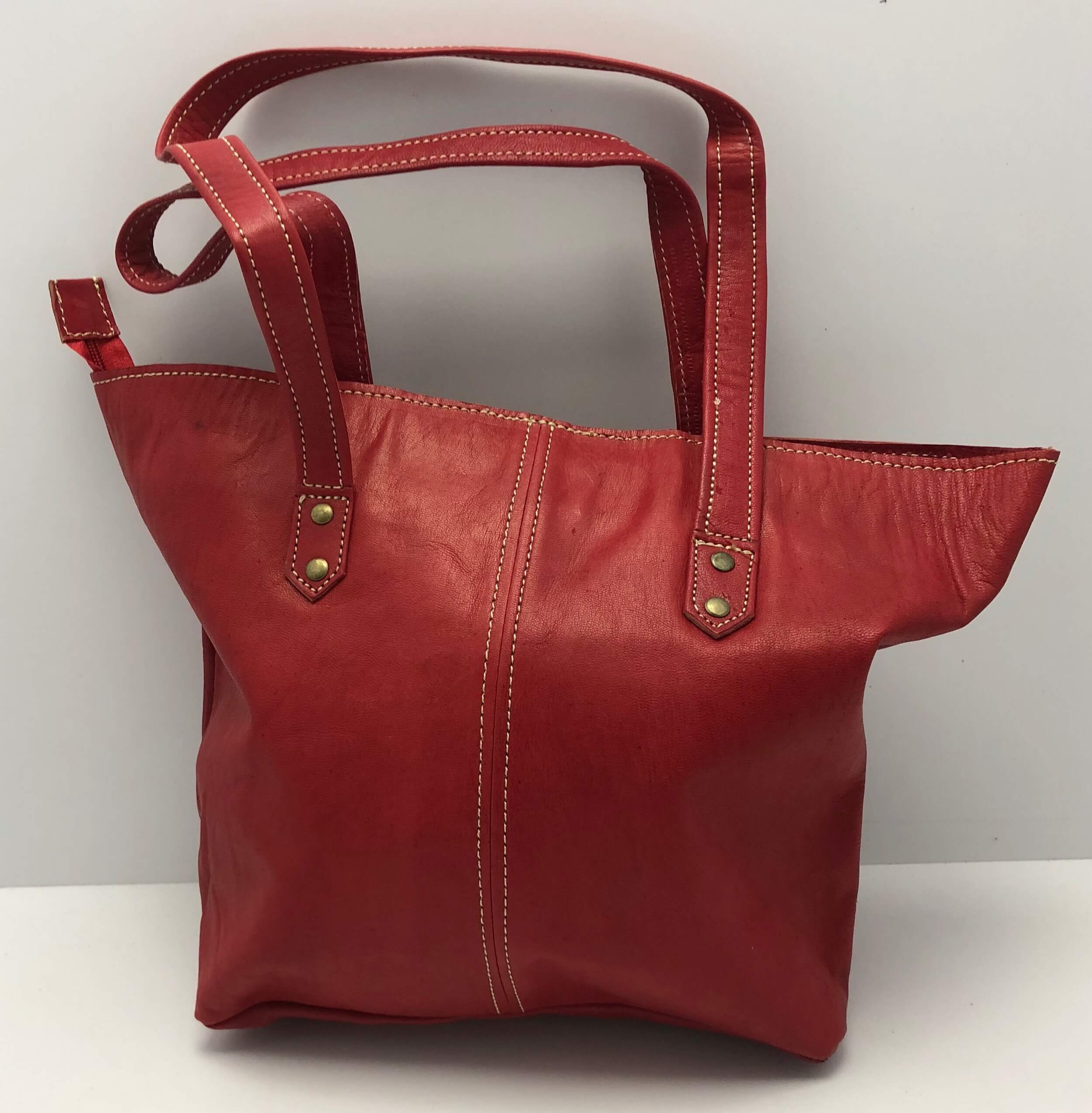 Kožená kabelka tmavě červená