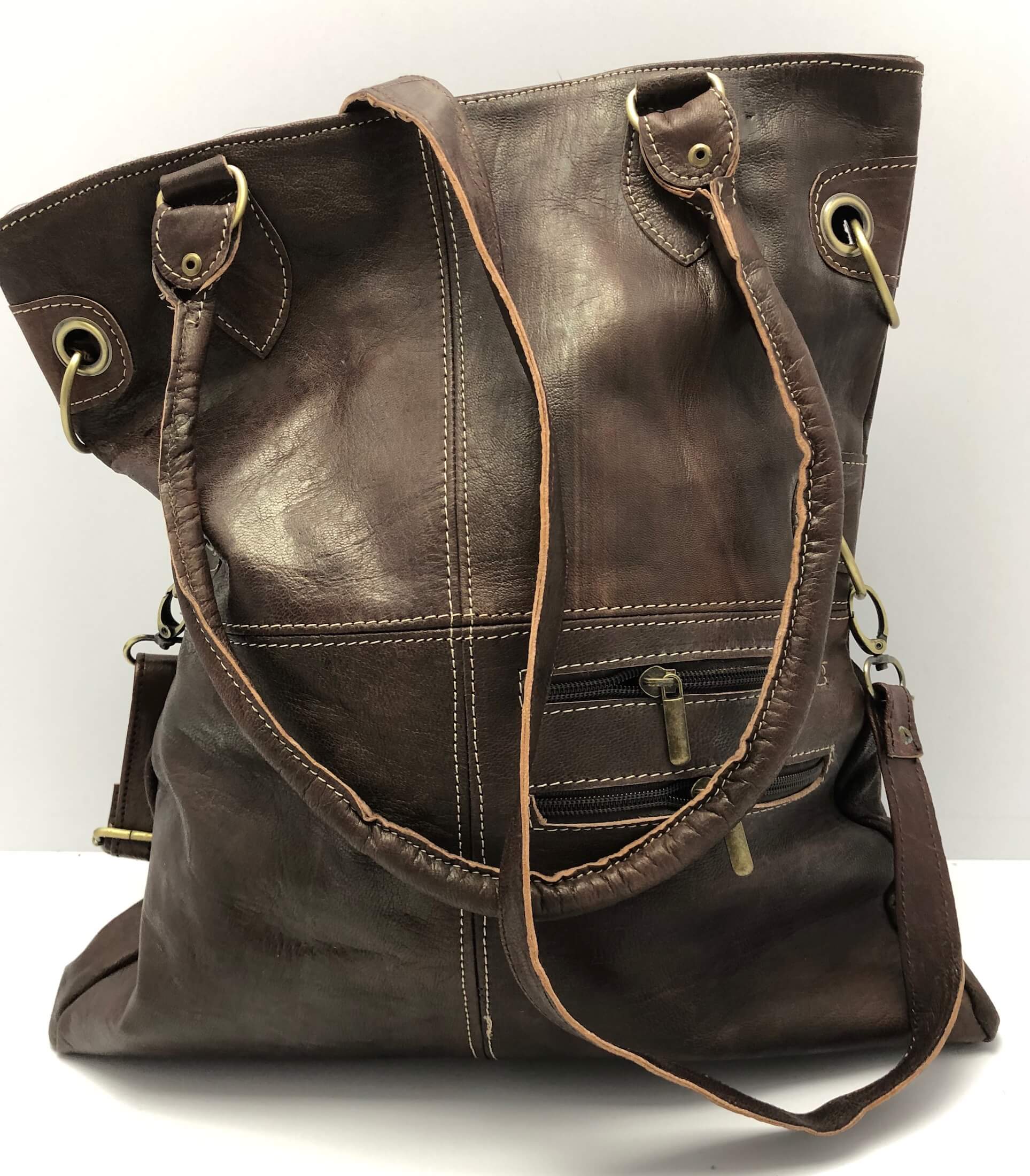 Kožená kabelka hnědá s kroužky