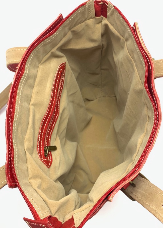 Dámská kožená kabelka s přezkami červená MagBag