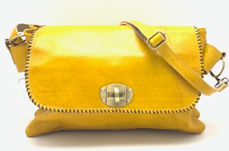 Kožená kabelka psaníčko žlutá velká