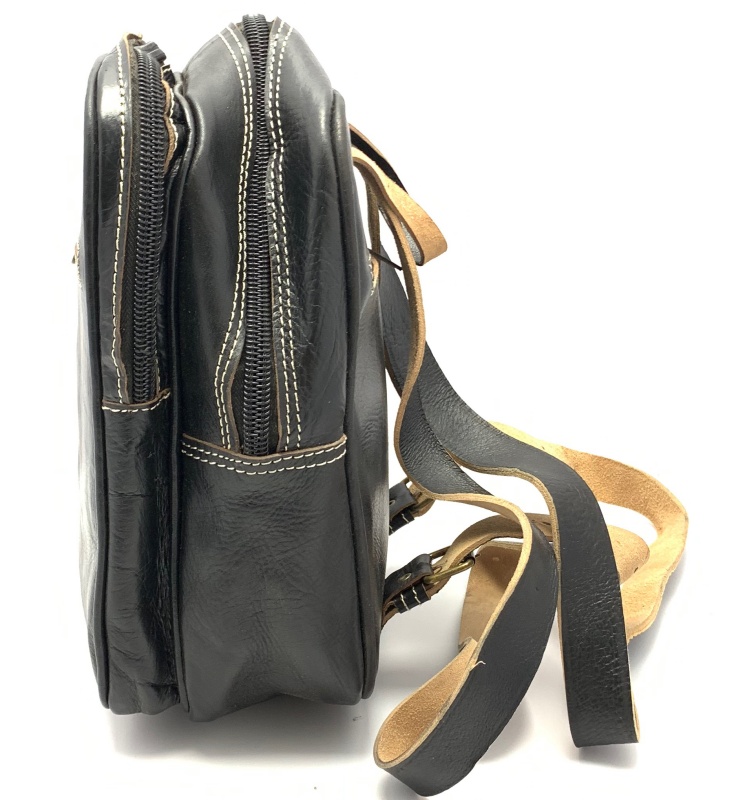 Kožený batoh obdelník černý MagBag 7 L