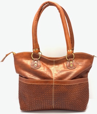 Dámská kožená kabelka přírodní s průpletem na kapsách MagBag