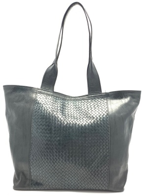 Dámská kožená kabelka s průpletem černá