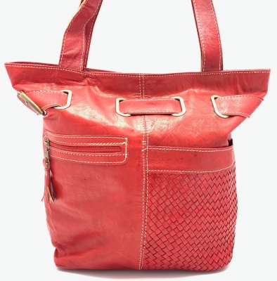 Dámská kožená kabelka s ozdobným páskem červená MagBag