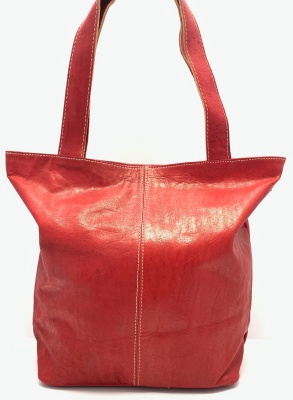 Dámská kožená kabelka s ozdobným páskem červená MagBag