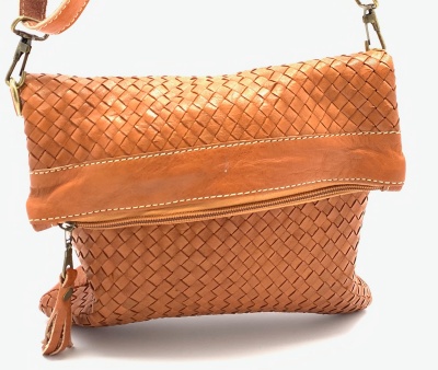 Dámská kožená kabelka proplétaná přírodní MagBag