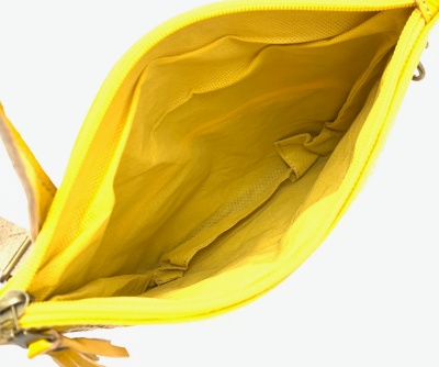 Dámská kožená kabelka proplétaná žlutá MagBag