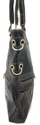 Dámská kožená kabelka kroužky černá