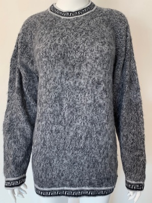 Dámský svetr z alpaky šedý s ozdobným lemem