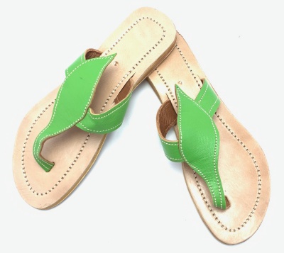Dámské kožené pantofle s lístkem zelené 