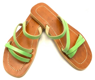 Dámské kožené pantofle páskové zelené 